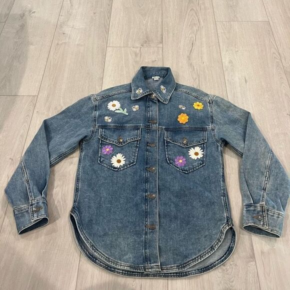 Aerie Tops - Aerie flowers and bees long sleeve shirt size xxs